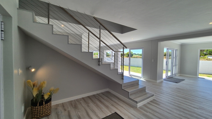 3 Bedroom Property for Sale in Country Club Western Cape